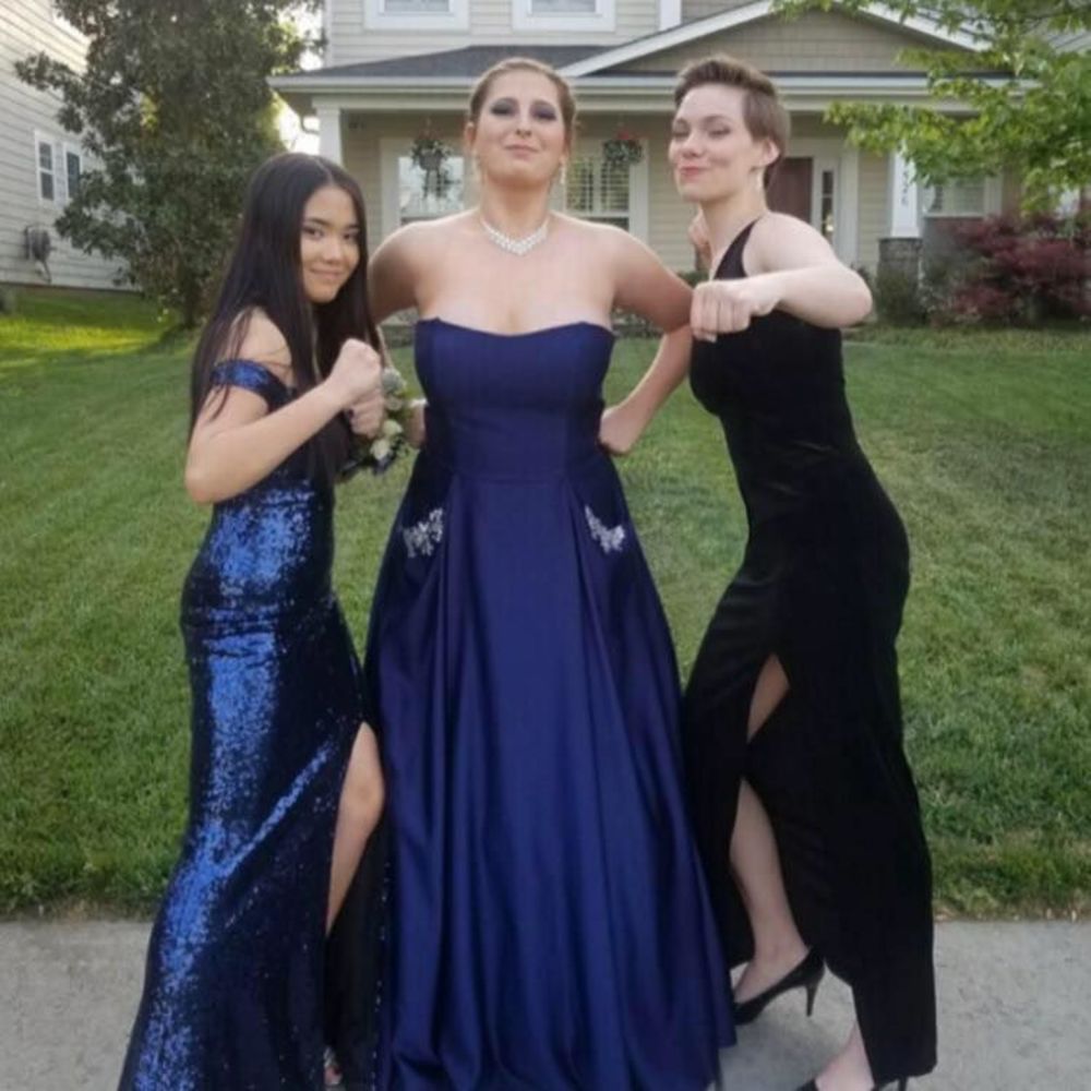 Meet your Posher, Annalise